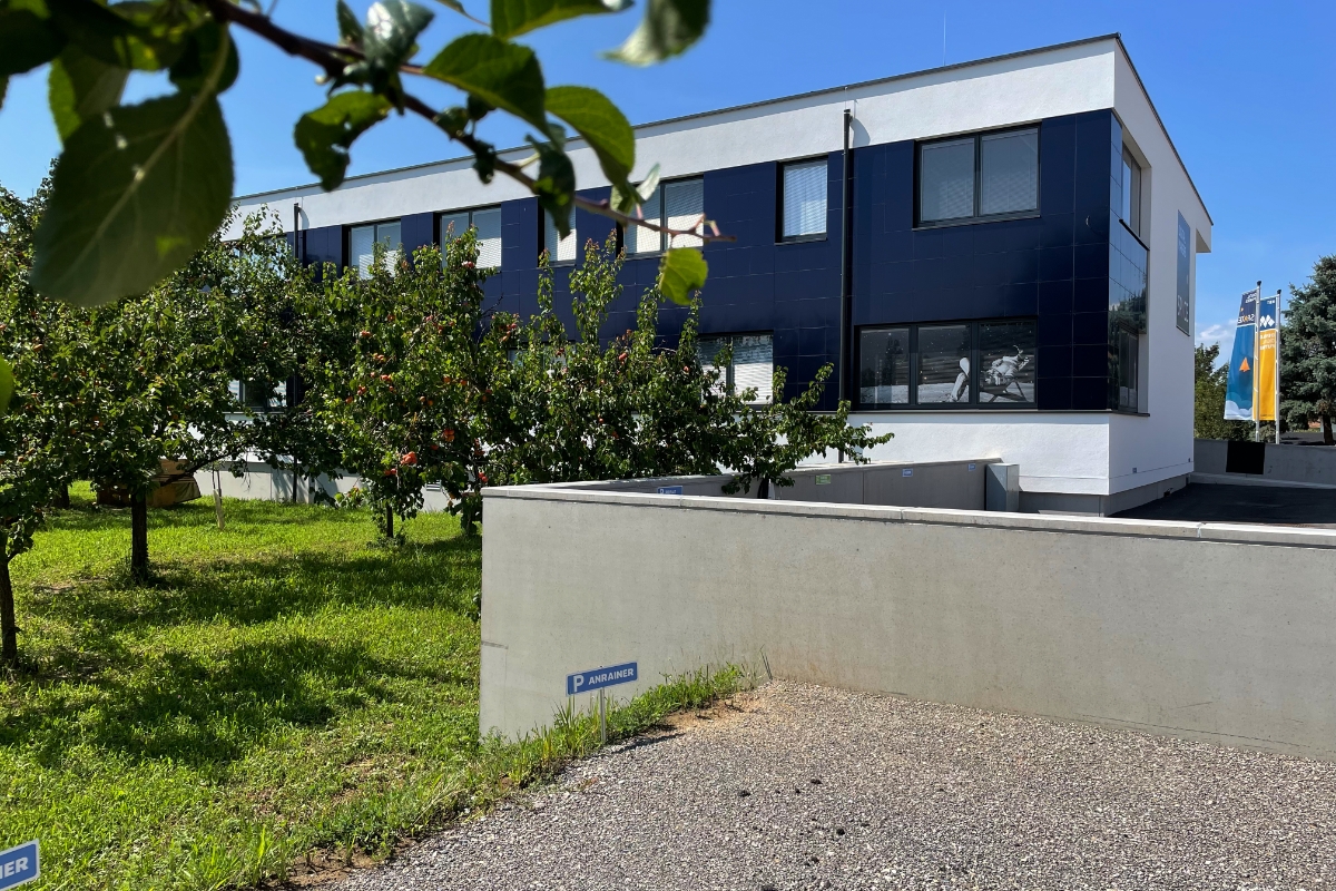 DMS von Gartenansicht
